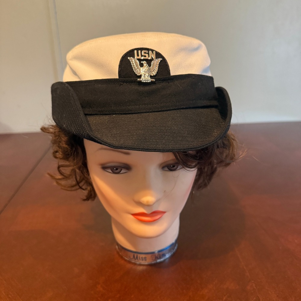 DSCP Quarterdeck Collection US Navy WAVES Service Hat White Black Size 23.5 USN